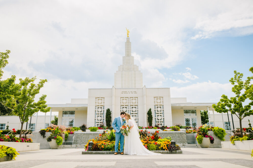 Idaho Falls Temple LDS Greenbelt summer wedding
