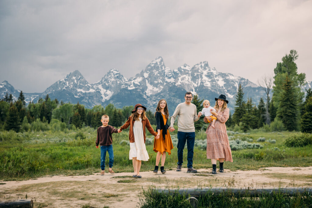 Grand Teton National Park family photographer session photos summer great Tetons