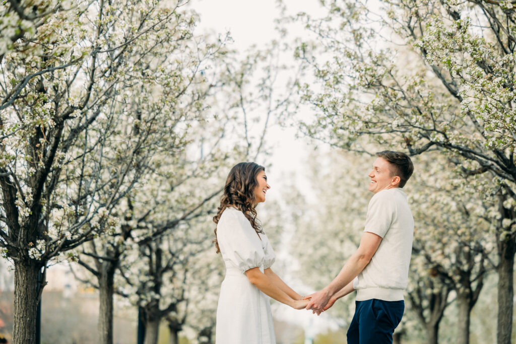 idaho falls engagement photos Snake River Landing spring