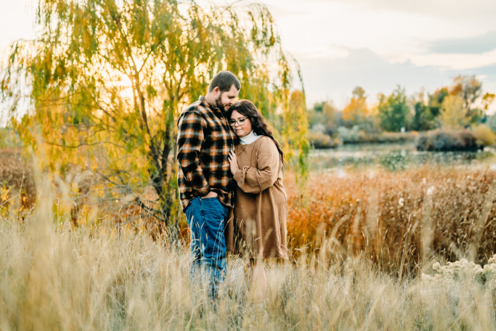 Fall couple Idaho Falls riverwalk greenbelt