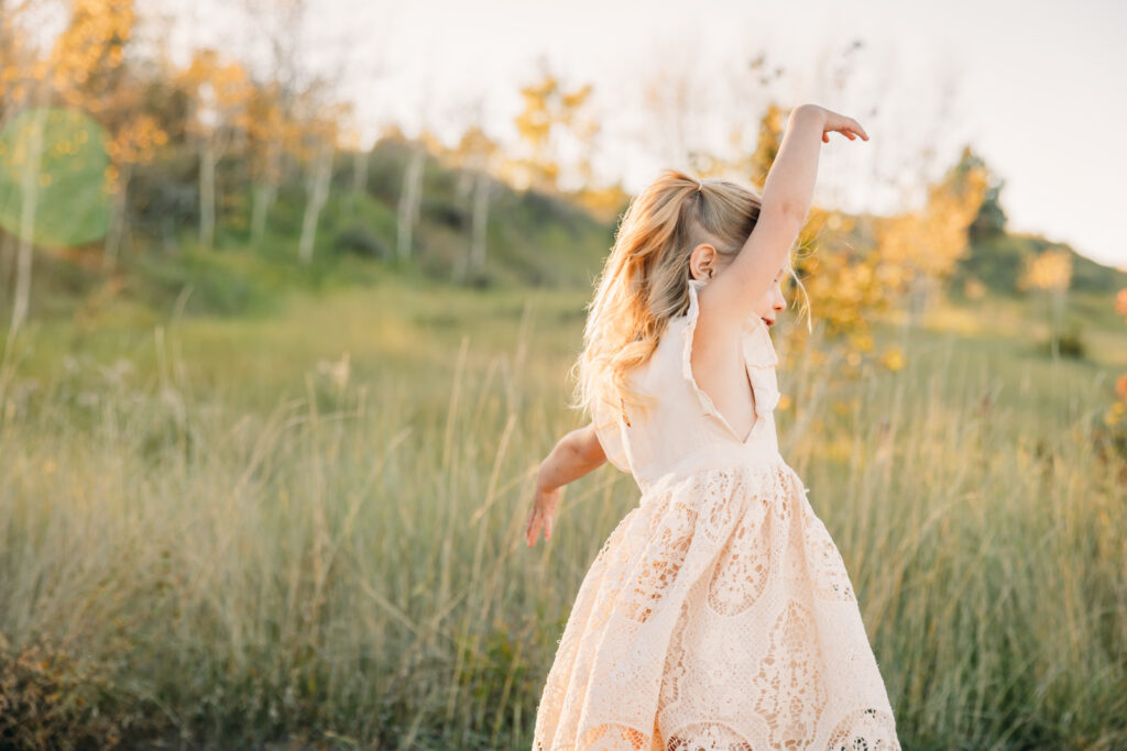 Swan Valley couple session engagements cowboy hats