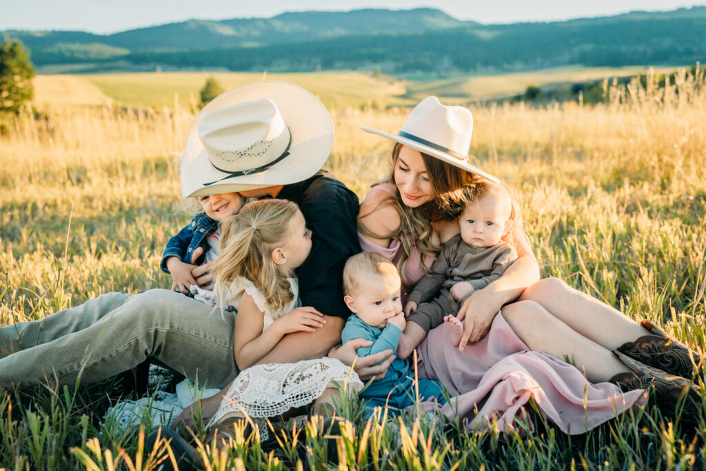 Swan Valley Idaho family photo session fall sunlight kids twin babies