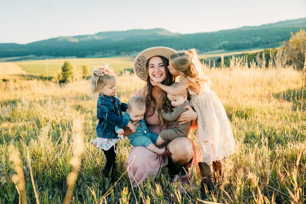 Swan Valley Idaho family photo session fall sunlight kids twin babies