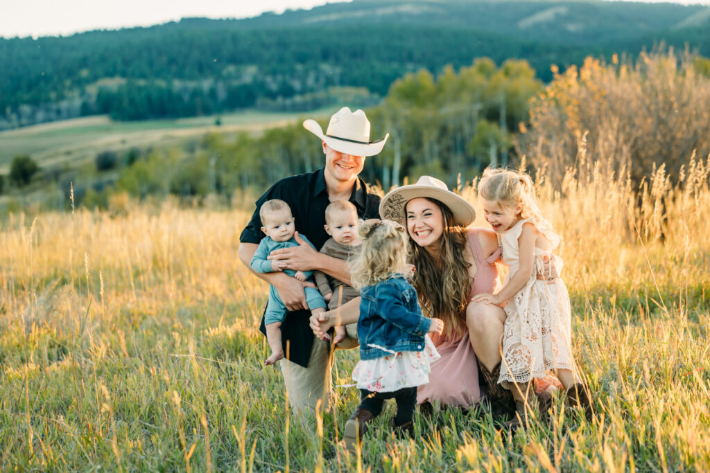 Swan Valley Idaho family photo session fall sunlight kids twin babies