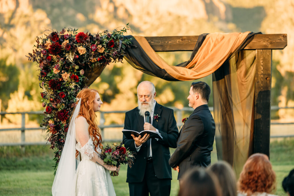 Fall inspired wedding in the mountains of Kelly Canyon Idaho Snake River