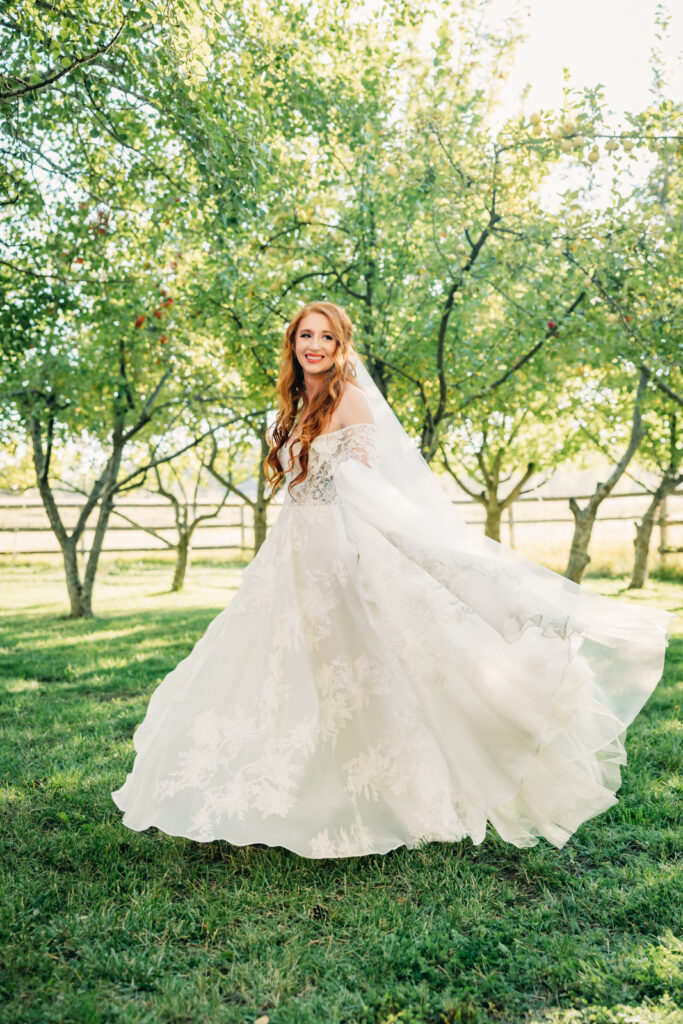 Snake River Meadow Wedding Venue Ririe Idaho Fall pumpkin wedding