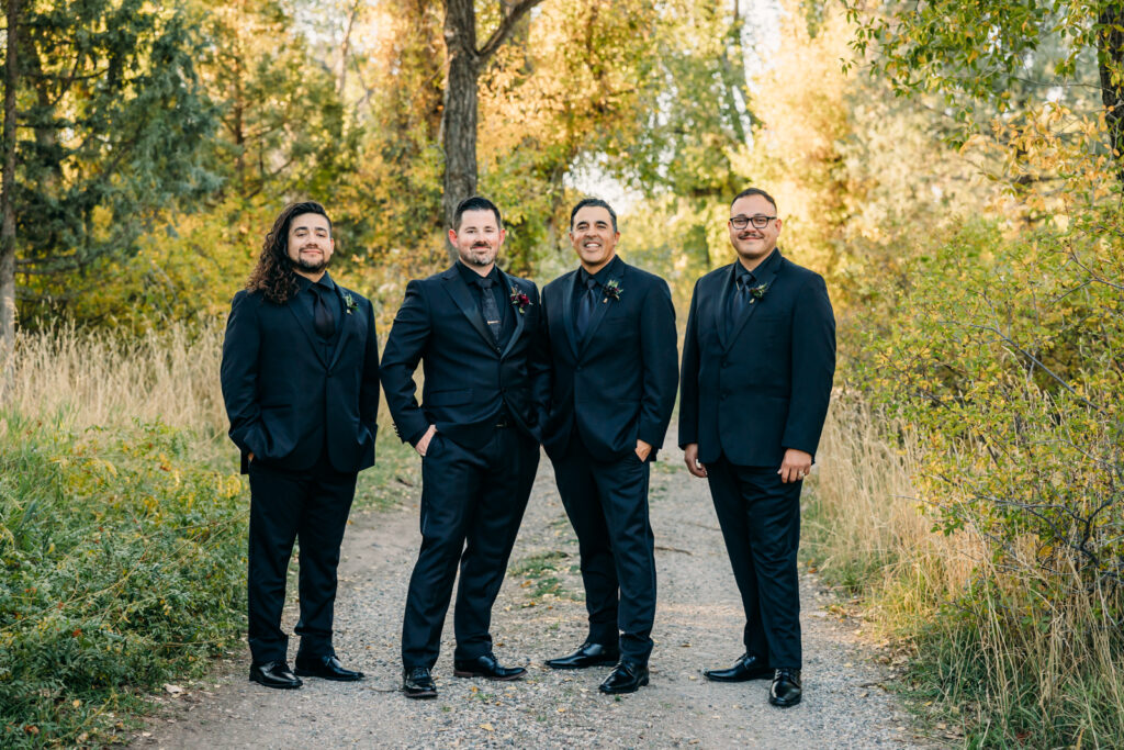 Fall inspired wedding in the mountains of Kelly Canyon Idaho Snake River