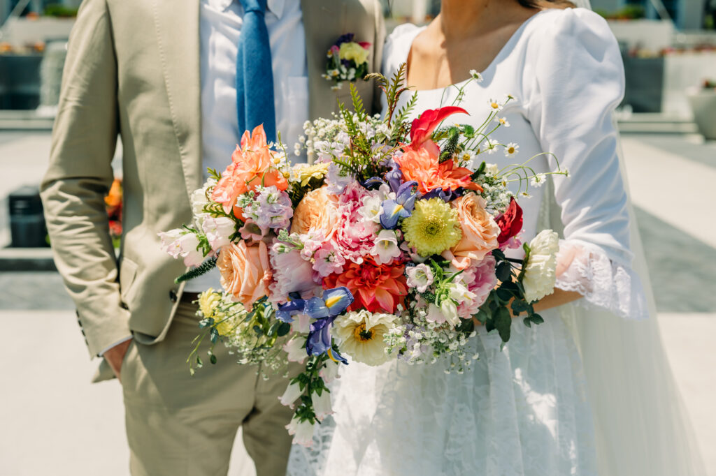 Idaho Falls LDS temple summer wedding vintage dress