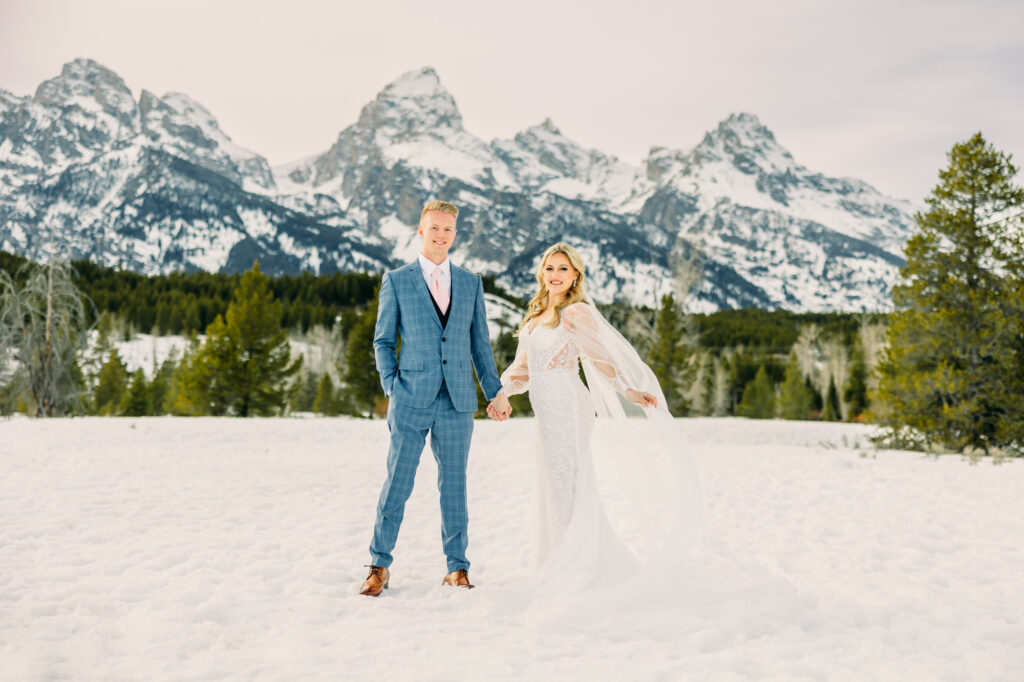 Jackson Hole Wedding Vendors Winter Taggart Lake Trailhead