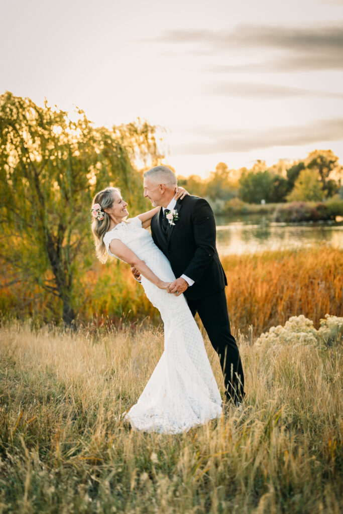 Idaho Falls Wedding Venue fall elopement LDS couple Gem Lake