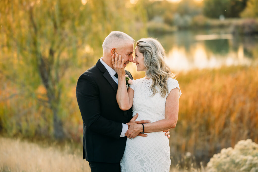 Idaho Falls Wedding Venue fall elopement LDS couple Gem Lake