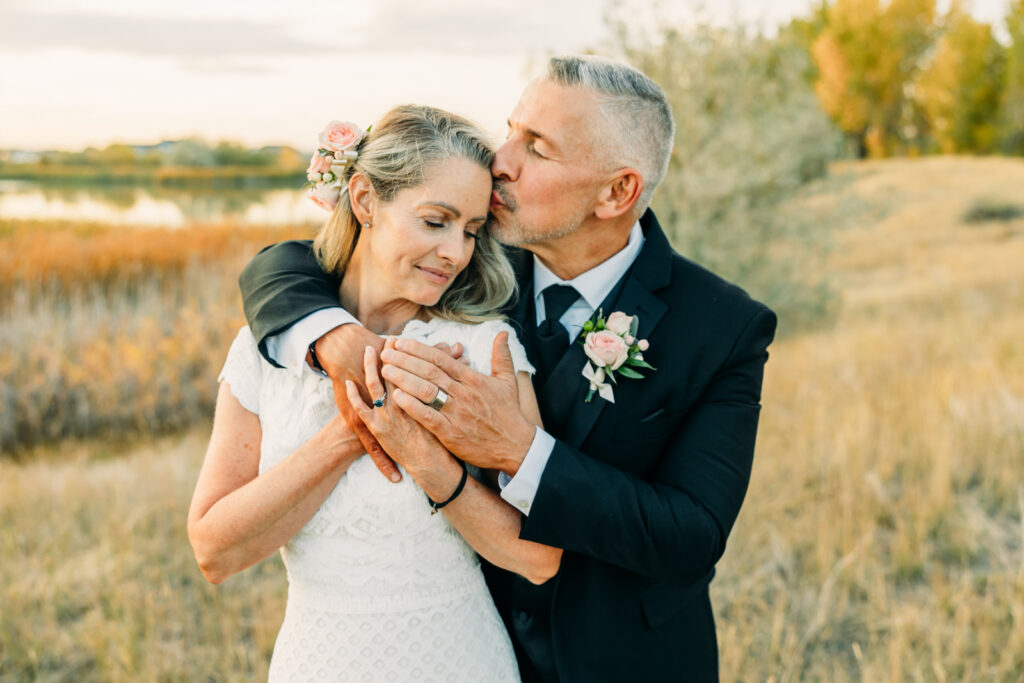 Idaho Falls Wedding Venue fall elopement LDS couple Gem Lake