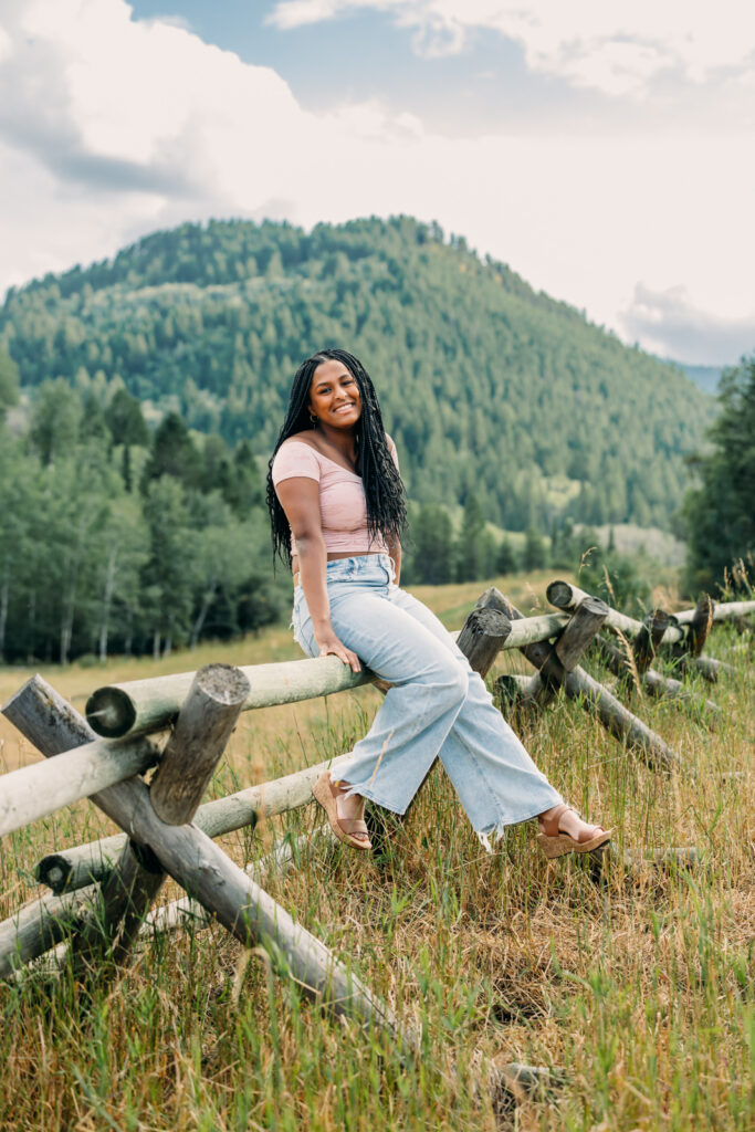 Swan Valley and Idaho Falls Highschool Senior session with mountains and horses