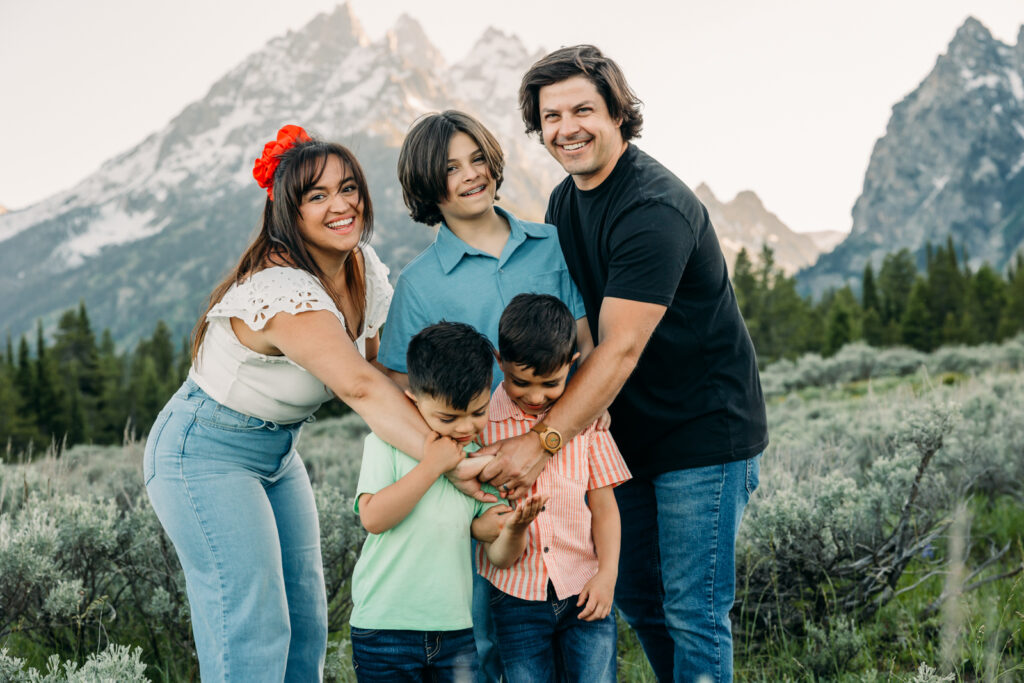 Grand Teton National Park Family session cascade canyon turnout