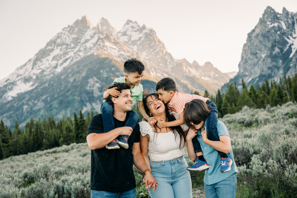 Grand Teton National Park Family session cascade canyon turnout