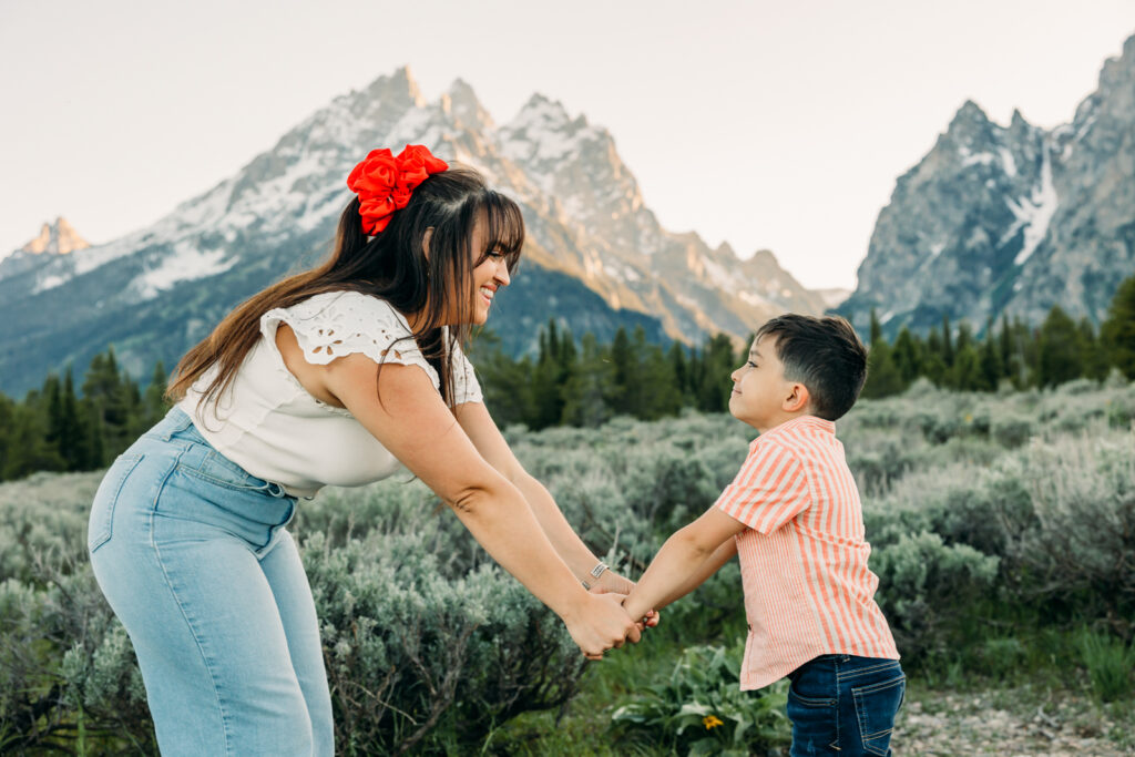 Grand Teton National Park Family session cascade canyon turnout