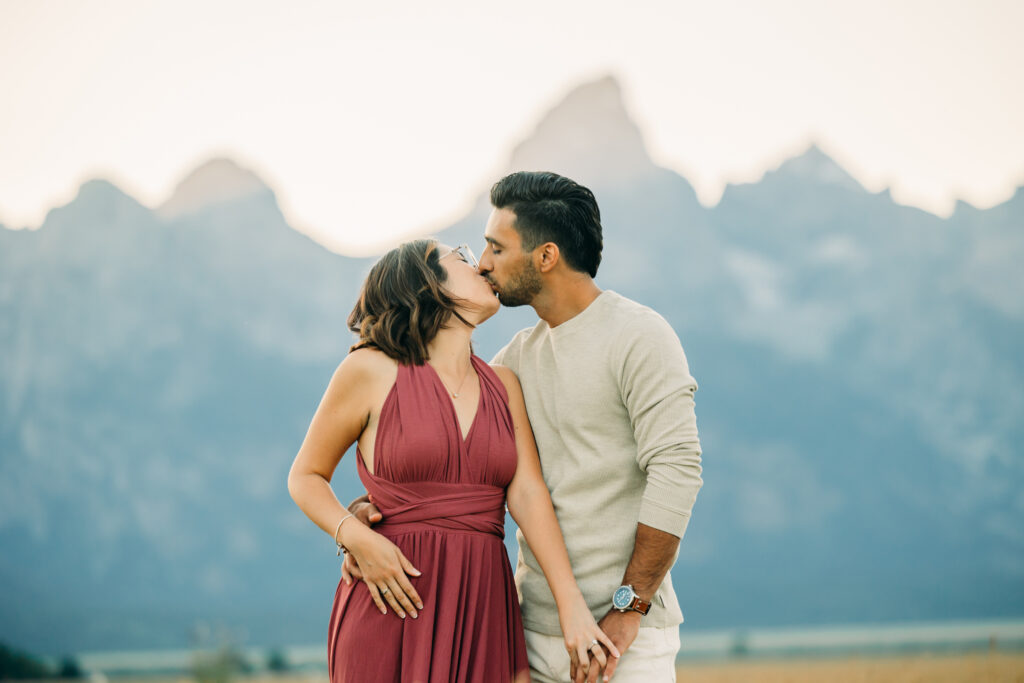 What to wear for your grand teton Engagement session