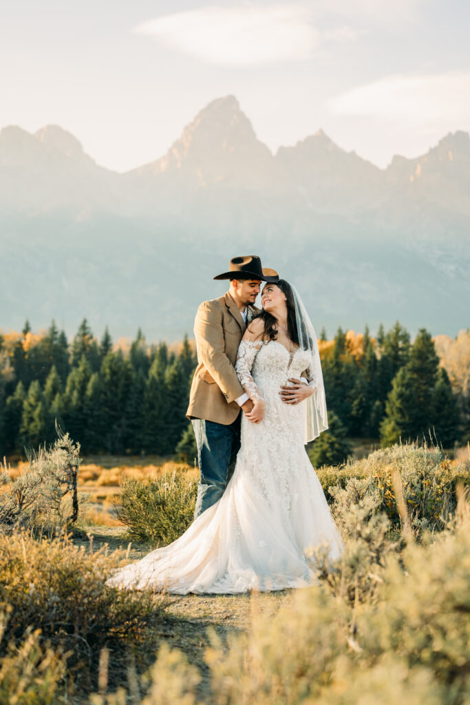 Location Guide for wedding photography for Grand Teton National Park Blacktail Overlook 