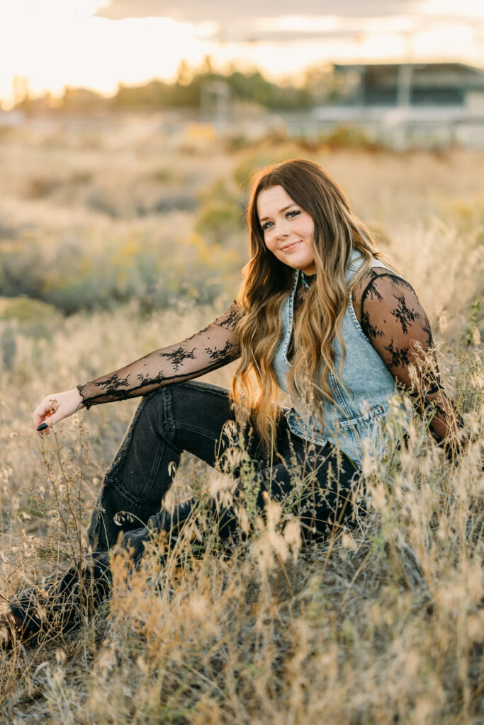 Western-inspired senior photos in Jackson Hole with mountain backdrop