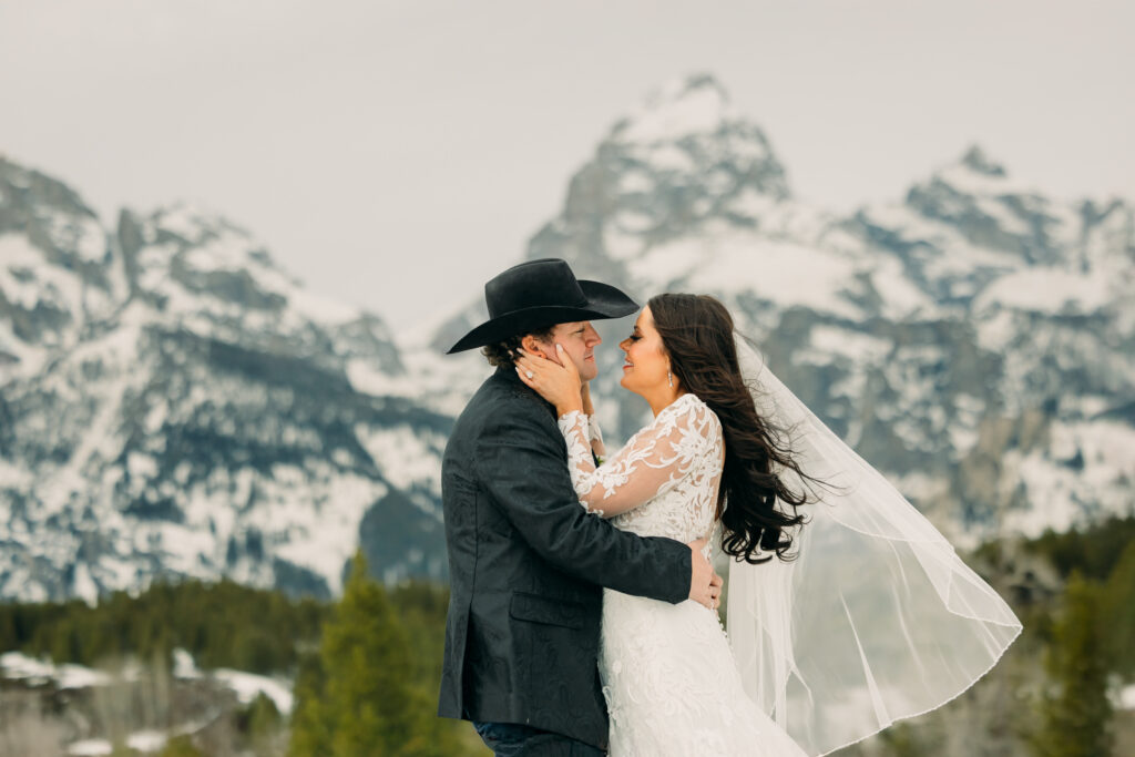 Bentwood Inn Jackson Hole wedding venue exterior in Wyoming